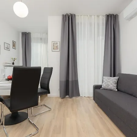 Sarmacka 23 - Close To Medicover And Paley דירה *