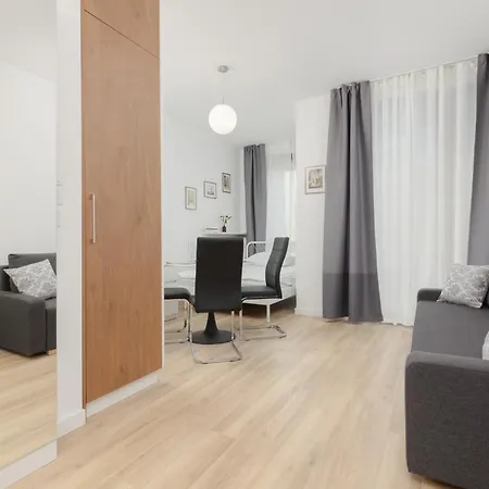 Sarmacka 23 - Close To Medicover And Paley Apartment Warschau